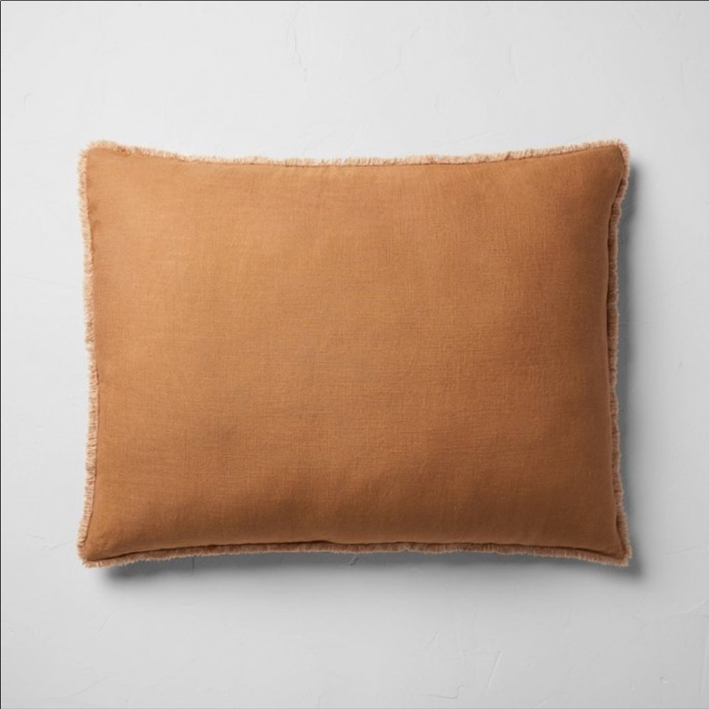 Target pillow - Picture 2 of 2